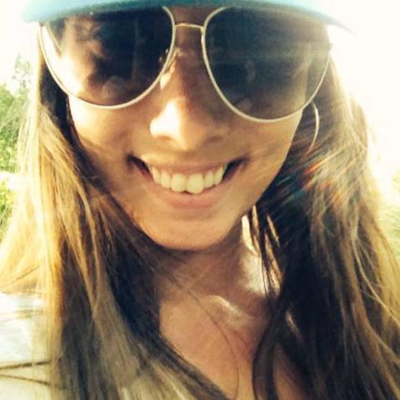 Amber’s Closet - Picture 1 of 2